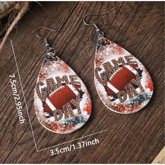 Game day football teardrop earrings - Picture 1 of 2